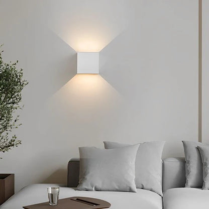 Applique Murale Cubique LED Blanc salon canapé lumière chaude ambiance cosy — Mon Univers - Mes Lumières