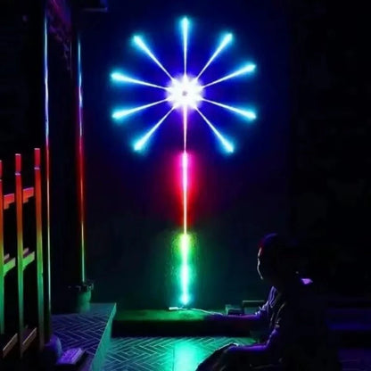Bande LED SyncLight feu d’artifice allumée ambiance salon — Mon Univers - Mes Lumières