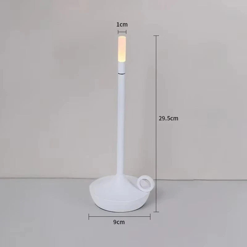 Lampe de Table Design Optimal blanche dimensions 29,5cm x 9cm fond blanc — Mon Univers - Mes Lumières