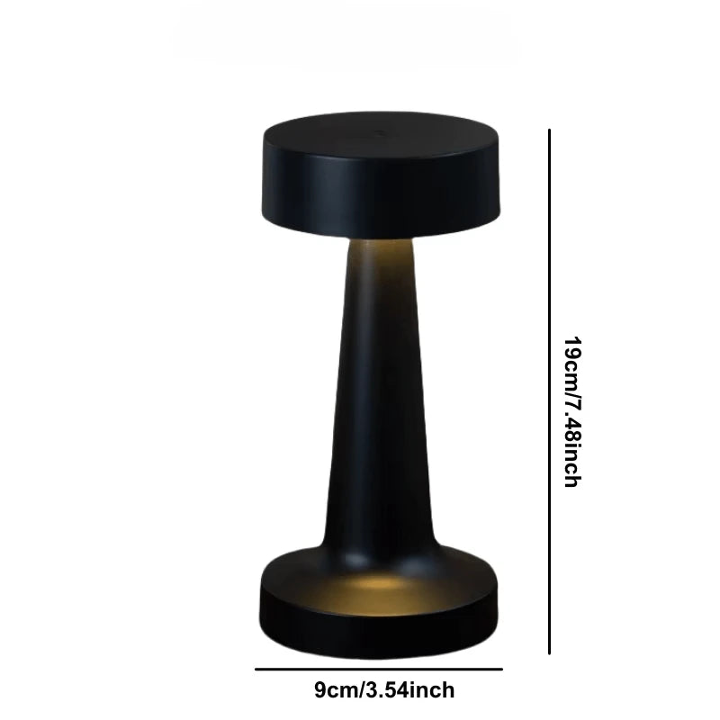 Lampe de Table LED Design Premium Noire dimensions 19cm x 9cm fond blanc — Mon Univers - Mes Lumières