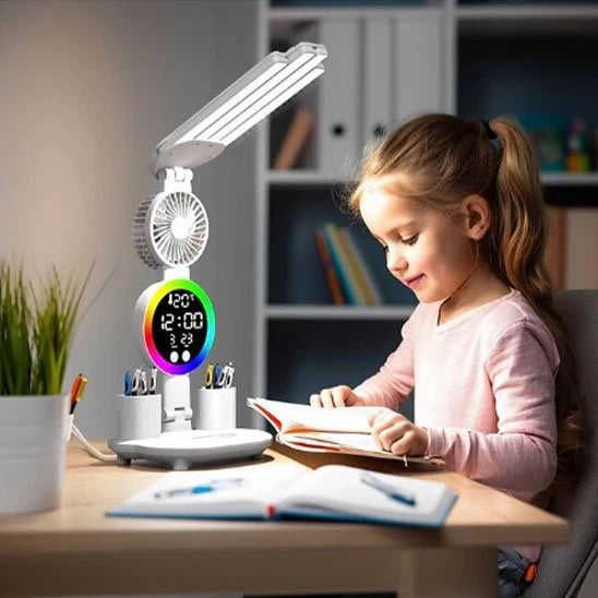Lampe de bureau Ergonomia enfant qui lit éclairage doux étude — Mon Univers - Mes Lumières