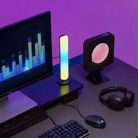 Lampe de bureau LED Lumisource design minimaliste bureau moderne — Mon Univers - Mes Lumières