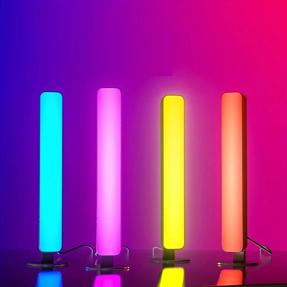 Lampe de bureau LED Lumisource mise en situation éclairage ambiance — Mon Univers - Mes Lumières