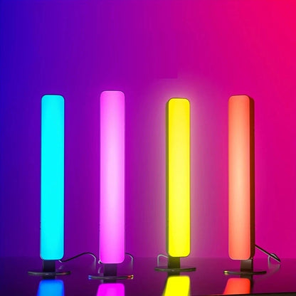 Lampe de bureau LED Lumisource mise en situation éclairage ambiance — Mon Univers - Mes Lumières