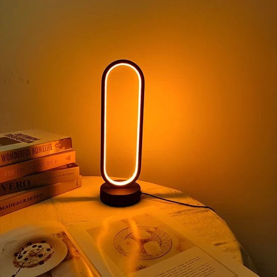Lampe de table LED ovale noire lumière chaude ambrée ambiance cosy bureau — Mon Univers - Mes Lumières