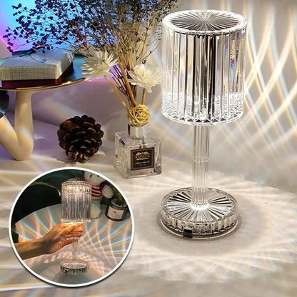 Lampe tactile LED cristal allumée blanc chaud table de nuit — Mon Univers - Mes Lumières