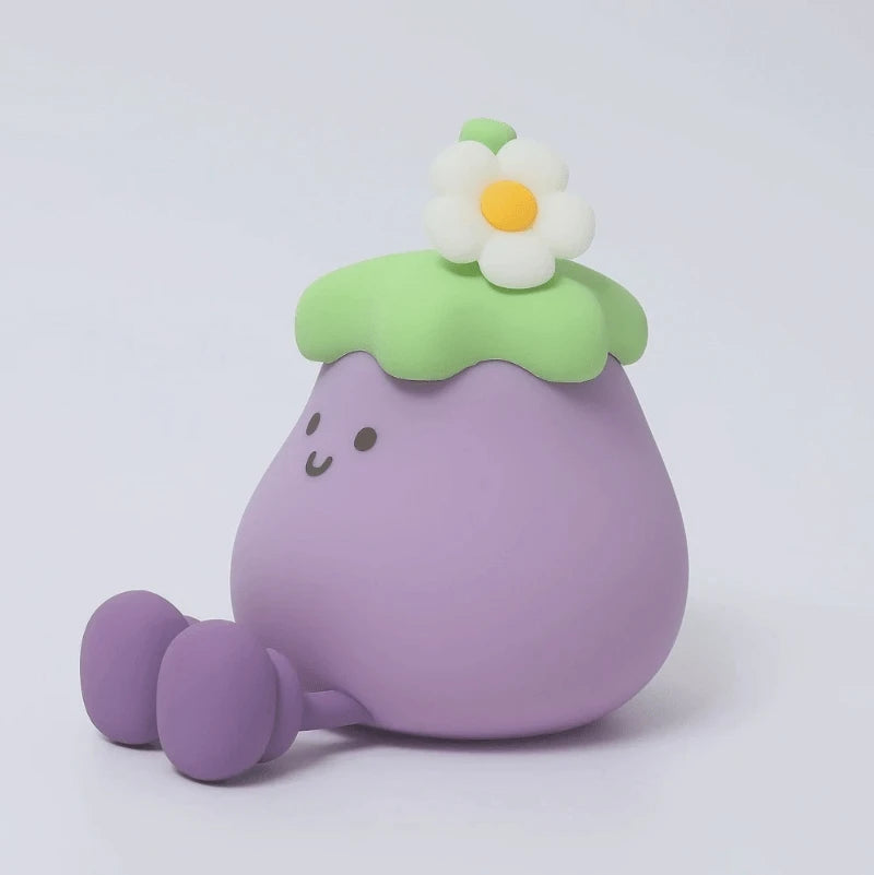 Veilleuse LumiBuddy Aubergine silicone violet vue de côté fond gris clair — Mon Univers - Mes Lumières
