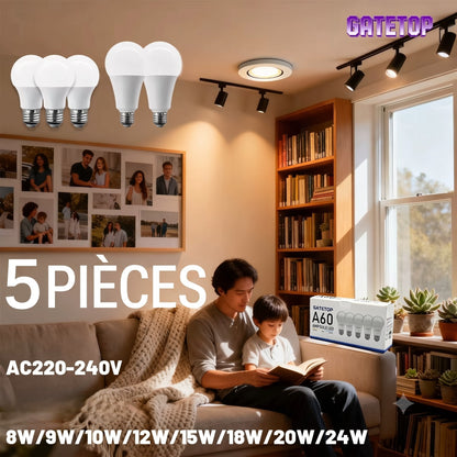 Lot de 5 ampoules LED E27 éclairant un salon chaleureux