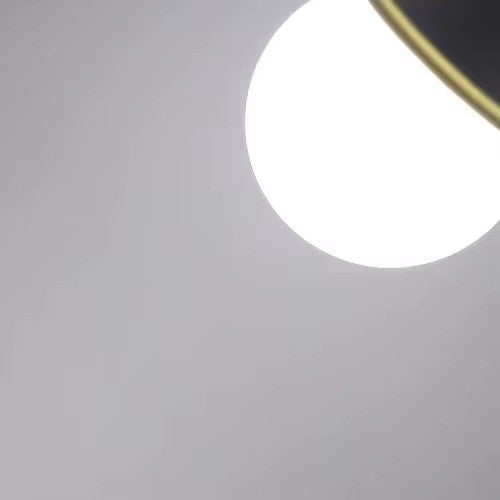 Deux ampoules LED E27 Dimmable éclairage doux ambiance intérieure — Mon Univers - Mes Lumières