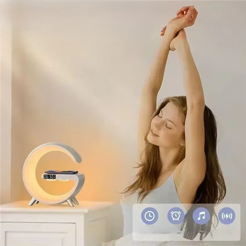 Lampe de chevet LED intelligente | Multifonction avec chargeur sans - fil - Mon Univers - Mes Lumières