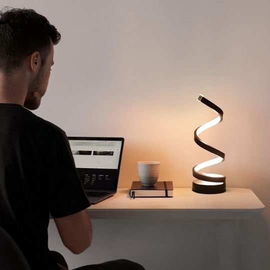 Lampe de chevet | Spirale LED 3 intensités - Mon Univers - Mes Lumières