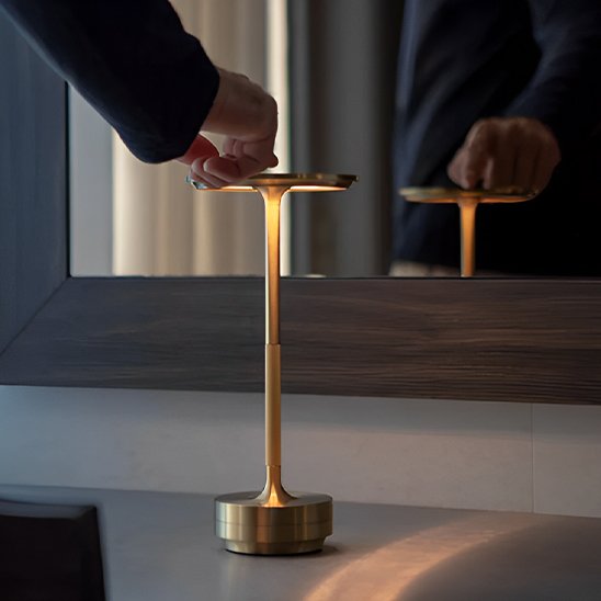 Lampe de table LED tactile | Élégance USB - Mon Univers - Mes Lumières