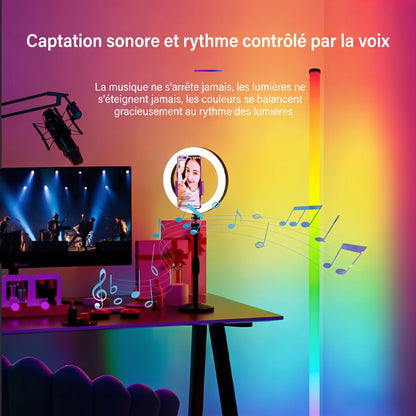 Lampe de sol RGB dans un espace gaming bureau — Mon Univers - Mes Lumières