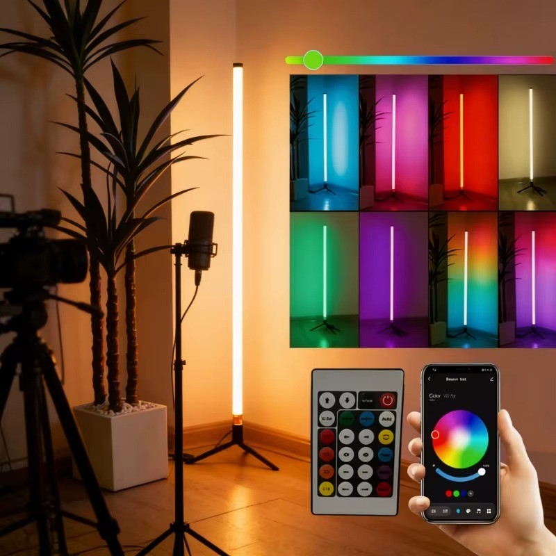 Lampe de sol Rhythm RGB contrôlée via application mobile — Mon Univers - Mes Lumières